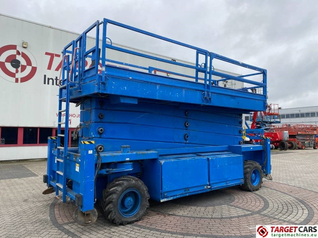 JLG Liftlux 260-25 Diesel 4x4 Scissor Work Lift 2800cm - Lift u obliku makaza: slika 1 JLG Liftlux 260-25 Diesel 4x4 Scissor Work Lift 2800cm - Lift u obliku makaza: slika 1