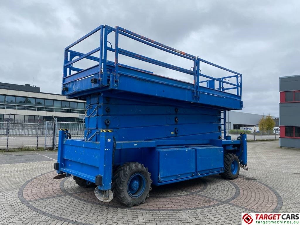JLG Liftlux 260-25 Diesel 4x4 Scissor Work Lift 2800cm - Lift u obliku makaza: slika 3 JLG Liftlux 260-25 Diesel 4x4 Scissor Work Lift 2800cm - Lift u obliku makaza: slika 3