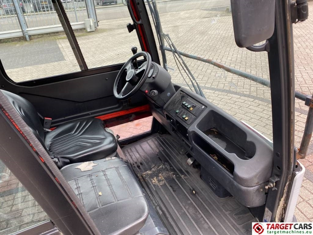 Komunalni traktor Linde P250 Tow Tug Truck Tractor Electric 80V Max 25T: slika 11