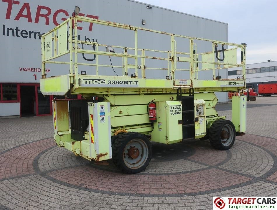 MEC 3392RT-T Diesel 4x4 Scissor Work LIft 1200cm - Lift u obliku makaza: slika 1 MEC 3392RT-T Diesel 4x4 Scissor Work LIft 1200cm - Lift u obliku makaza: slika 1