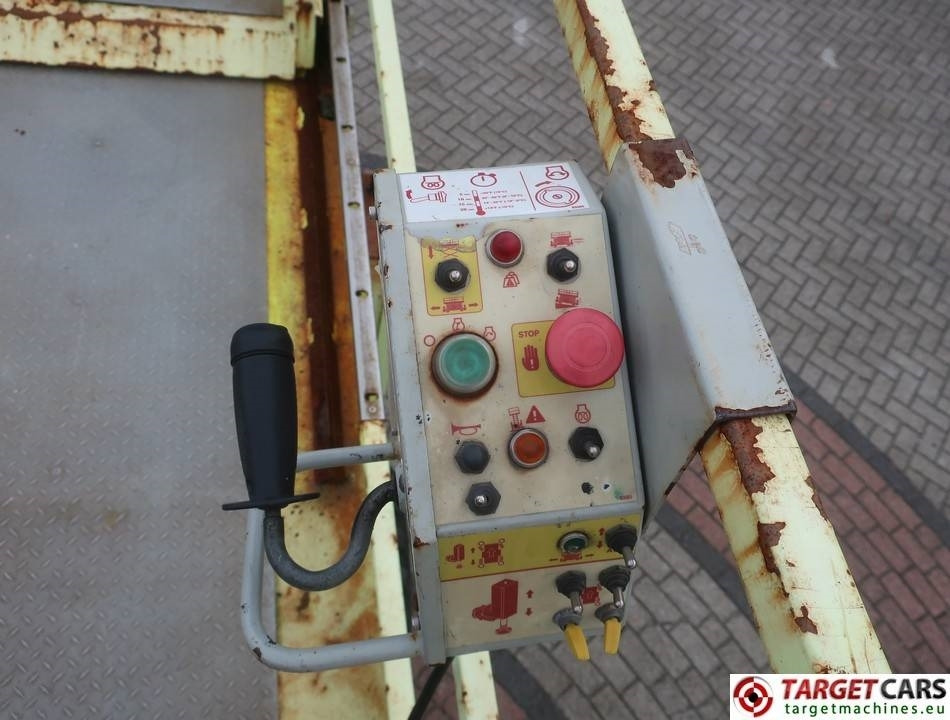 Lift u obliku makaza MEC 3392RT-T Diesel 4x4 Scissor Work LIft 1200cm: slika 19