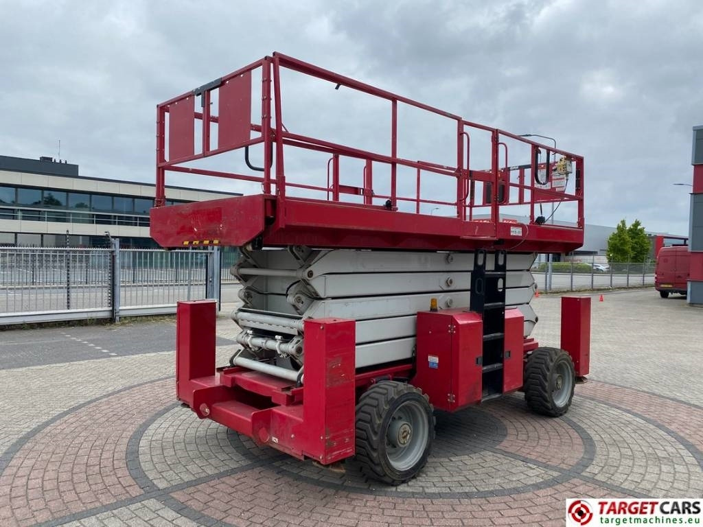 MEC 6092RT Diesel 4x4 Scissor Work Lift 2020cm - Lift u obliku makaza: slika 3 MEC 6092RT Diesel 4x4 Scissor Work Lift 2020cm - Lift u obliku makaza: slika 3