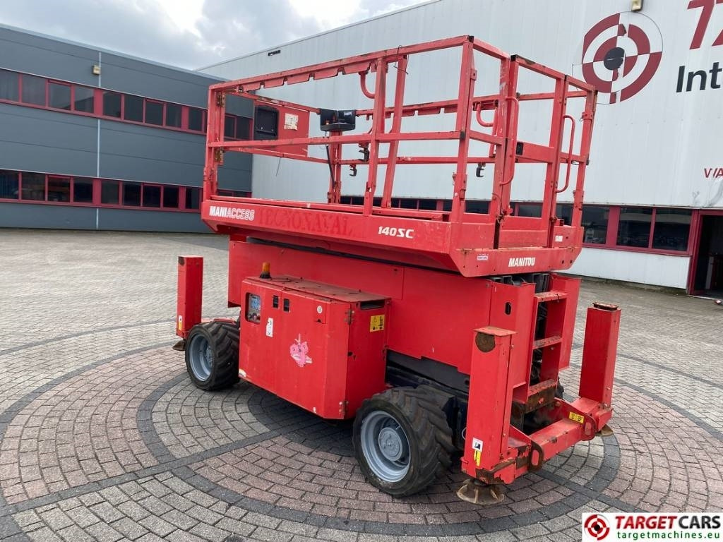 Manitou 140SC Diesel 4x4 Scissor Work Lift 1412cm - Lift u obliku makaza: slika 4 Manitou 140SC Diesel 4x4 Scissor Work Lift 1412cm - Lift u obliku makaza: slika 4