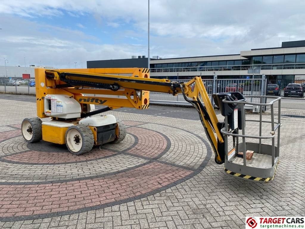 Niftylift HR17NDE Articulated HyBrid Boom Work Lift 1800cm - Zglobna platforma: slika 2 Niftylift HR17NDE Articulated HyBrid Boom Work Lift 1800cm - Zglobna platforma: slika 2