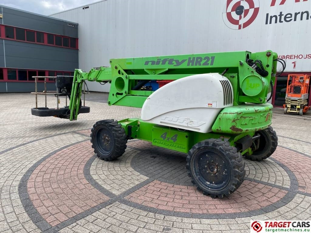 Niftylift HR21D Diesel 4x4 Articulated Boom Work Lift 2080cm - Zglobna platforma: slika 4 Niftylift HR21D Diesel 4x4 Articulated Boom Work Lift 2080cm - Zglobna platforma: slika 4