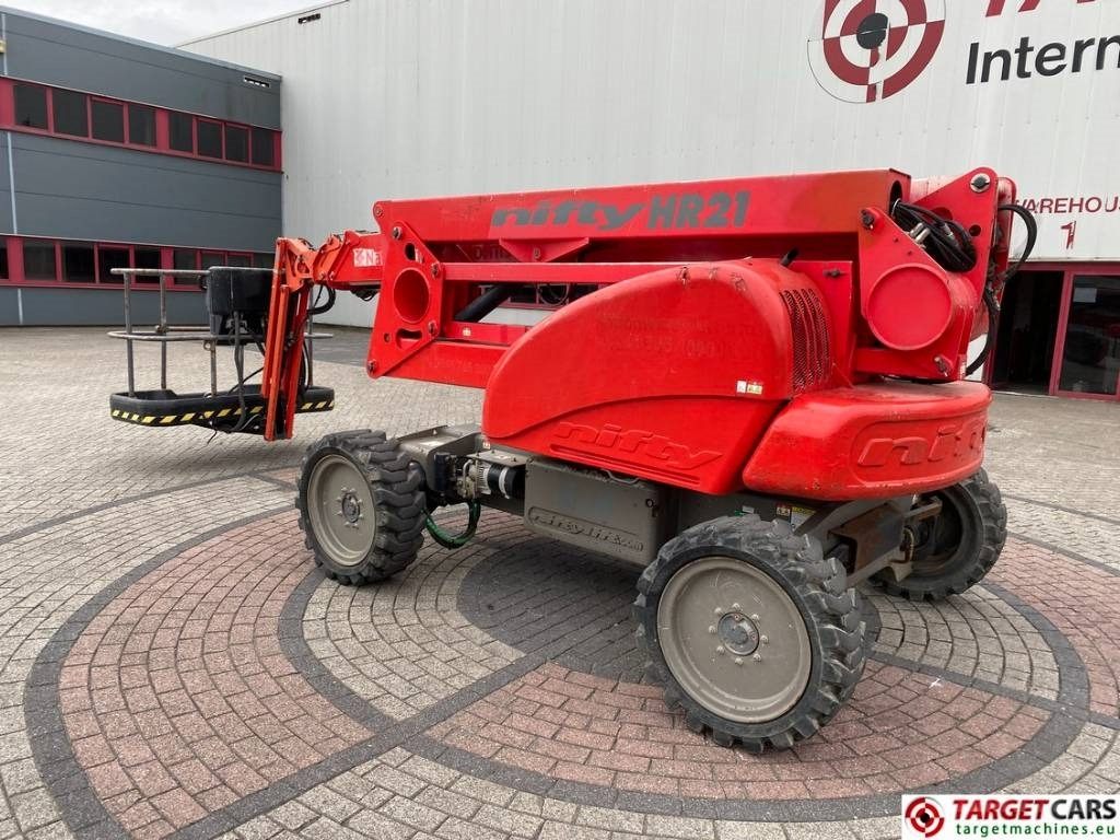 Niftylift HR21D Diesel 4x4 Articulated Boom Work Lift 2080cm - Zglobna platforma: slika 4 Niftylift HR21D Diesel 4x4 Articulated Boom Work Lift 2080cm - Zglobna platforma: slika 4