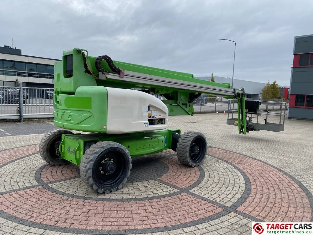 Niftylift HR28 HyBrid Articulated 4x4 Boom Work Lift 2800cm - Zglobna platforma: slika 3 Niftylift HR28 HyBrid Articulated 4x4 Boom Work Lift 2800cm - Zglobna platforma: slika 3