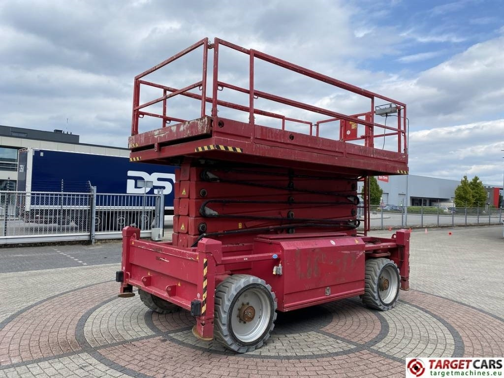 PB-Lift S225-24DS 4WD Diesel 4x4 Scissor Work Lift 2250cm - Lift u obliku makaza: slika 3 PB-Lift S225-24DS 4WD Diesel 4x4 Scissor Work Lift 2250cm - Lift u obliku makaza: slika 3