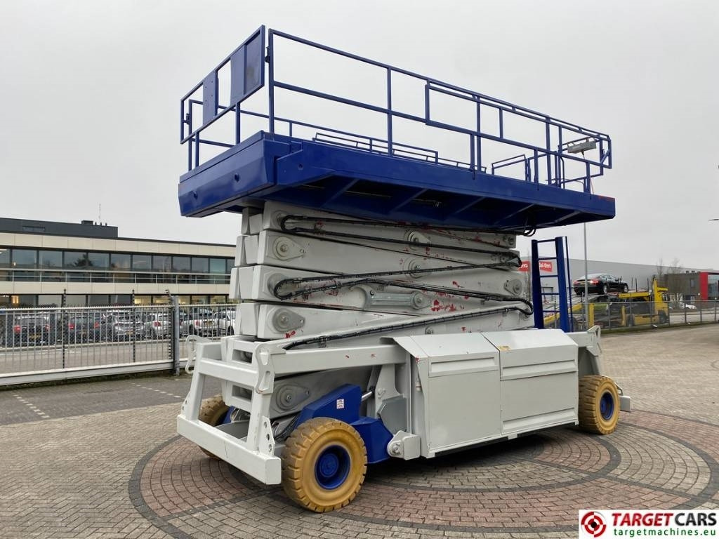 PB Lifttechnik S270-24E Electric 4x4 Scissor Work Lift 2725cm - Lift u obliku makaza: slika 3 PB Lifttechnik S270-24E Electric 4x4 Scissor Work Lift 2725cm - Lift u obliku makaza: slika 3