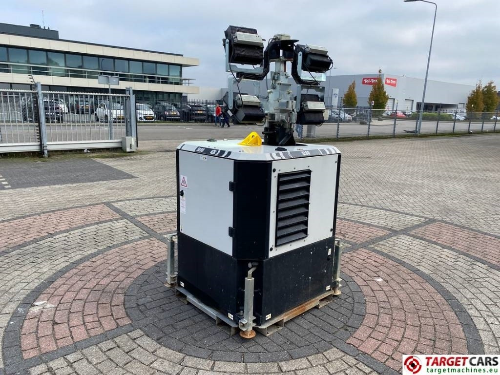 SMC SL80 Tower Light SL80K 4x300W Led - Toranj za osvetljenje: slika 3 SMC SL80 Tower Light SL80K 4x300W Led - Toranj za osvetljenje: slika 3