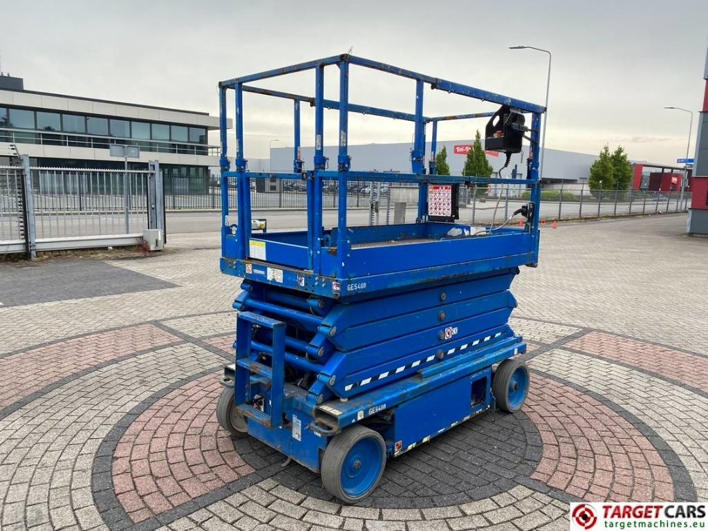SkyJack SJ4732 Electric 4732 Scissor Work Lift 1165cm - Lift u obliku makaza: slika 3 SkyJack SJ4732 Electric 4732 Scissor Work Lift 1165cm - Lift u obliku makaza: slika 3