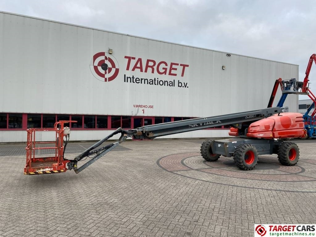 SkyJack SJ66T Telescopic 4x4 Diesel Boom Work Lift 2212cm - Teleskopska platforma: slika 1 SkyJack SJ66T Telescopic 4x4 Diesel Boom Work Lift 2212cm - Teleskopska platforma: slika 1