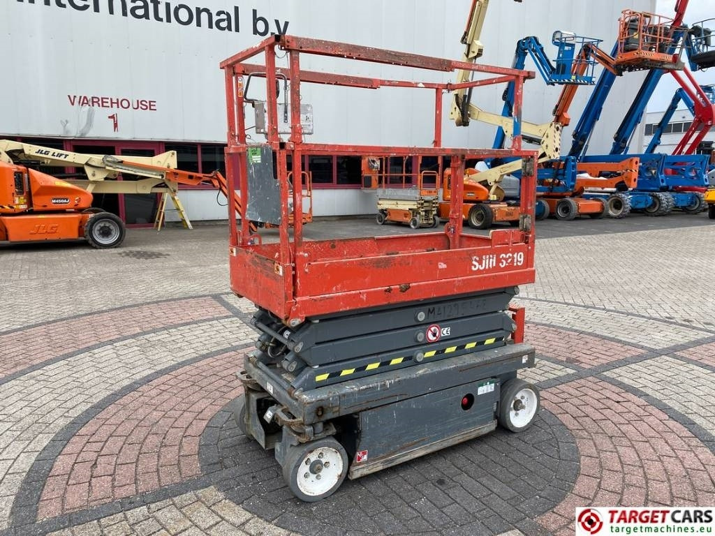 SkyJack SJIII-3219 Electric 3219 Scissor Work Lift 780cm - Lift u obliku makaza: slika 1 SkyJack SJIII-3219 Electric 3219 Scissor Work Lift 780cm - Lift u obliku makaza: slika 1