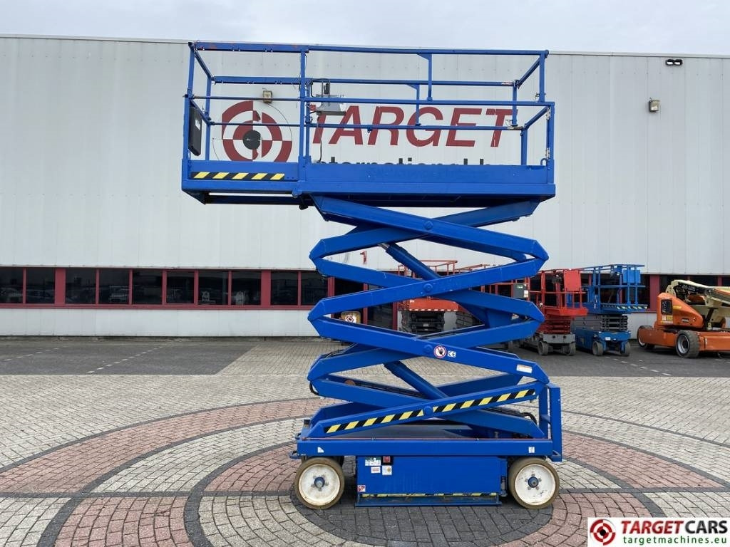 SkyJack SJIII-3226 Electric 3226 Scissor Work Lift 990cm - Lift u obliku makaza: slika 5 SkyJack SJIII-3226 Electric 3226 Scissor Work Lift 990cm - Lift u obliku makaza: slika 5