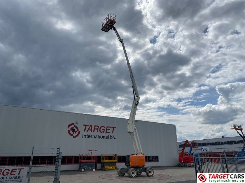 Snorkel A62JRT Articulated A62 4x4 Diesel Boom Lift 2080cm - Zglobna platforma: slika 5 Snorkel A62JRT Articulated A62 4x4 Diesel Boom Lift 2080cm - Zglobna platforma: slika 5