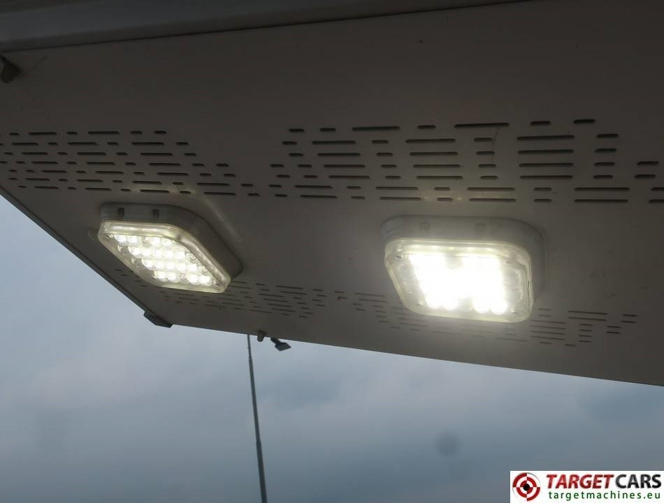 Trime X-Pole 2x25W Led Solar Tower Light - Toranj za osvetljenje: slika 5 Trime X-Pole 2x25W Led Solar Tower Light - Toranj za osvetljenje: slika 5