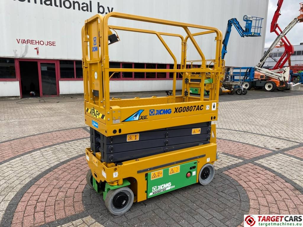 XCMG XG0807AC Electric LI-ION Lithium ScissorLift 780cm - Lift u obliku makaza: slika 1 XCMG XG0807AC Electric LI-ION Lithium ScissorLift 780cm - Lift u obliku makaza: slika 1