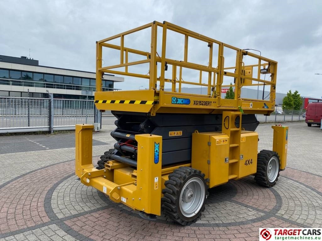 XCMG XG1523ERT Electric 4x4 Scissor Work Lift 1500cm - Lift u obliku makaza: slika 3 XCMG XG1523ERT Electric 4x4 Scissor Work Lift 1500cm - Lift u obliku makaza: slika 3