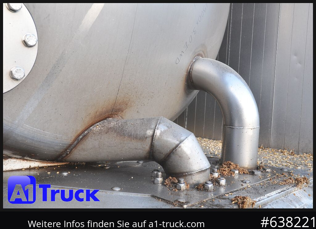 BENALU Kombiliner Gülle Tank + Kipper fest34m³ flüssig 26m³, Tüv neu, - Poluprikolica cisterna: slika 2 BENALU Kombiliner Gülle Tank + Kipper fest34m³ flüssig 26m³, Tüv neu, - Poluprikolica cisterna: slika 2