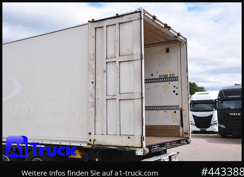 KRONE SDK 27, Koffer, 1 Vorbesitzer, Plywood, 10 x vorhanden - Poluprikolica sa zatvorenim sandukom: slika 2 KRONE SDK 27, Koffer, 1 Vorbesitzer, Plywood, 10 x vorhanden - Poluprikolica sa zatvorenim sandukom: slika 2