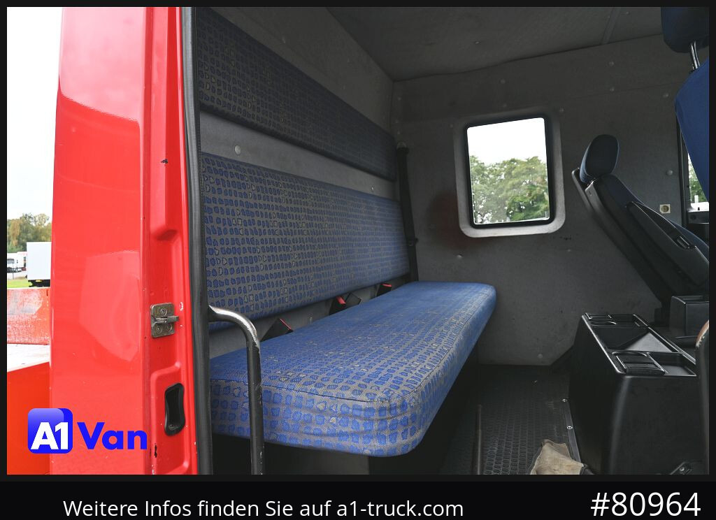 MAN MAN LE 8.180 Pritsche Doka, Automatik, AHK, 6-Sitzer - Dostavno vozilo sa otvorenom sandukom, Dostavno vozilo sa duplom kabinom: slika 3 MAN MAN LE 8.180 Pritsche Doka, Automatik, AHK, 6-Sitzer - Dostavno vozilo sa otvorenom sandukom, Dostavno vozilo sa duplom kabinom: slika 3