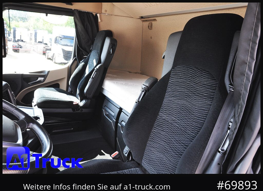 MERCEDES-BENZ 2545, Multi BDF, Wechsler, 7.45-7.82, MIDI, LIftachse - Kamion za prevoz kontejnera/ Kamion sa promenjivim sandukom: slika 2 MERCEDES-BENZ 2545, Multi BDF, Wechsler, 7.45-7.82, MIDI, LIftachse - Kamion za prevoz kontejnera/ Kamion sa promenjivim sandukom: slika 2