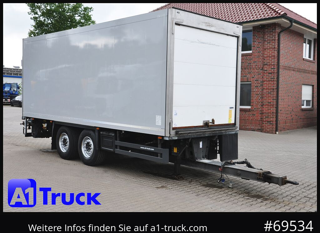 SCHMITZ ZKO 18 Tandem Carrier 850 U durchladbar - Prikolica hladnjače: slika 1 SCHMITZ ZKO 18 Tandem Carrier 850 U durchladbar - Prikolica hladnjače: slika 1