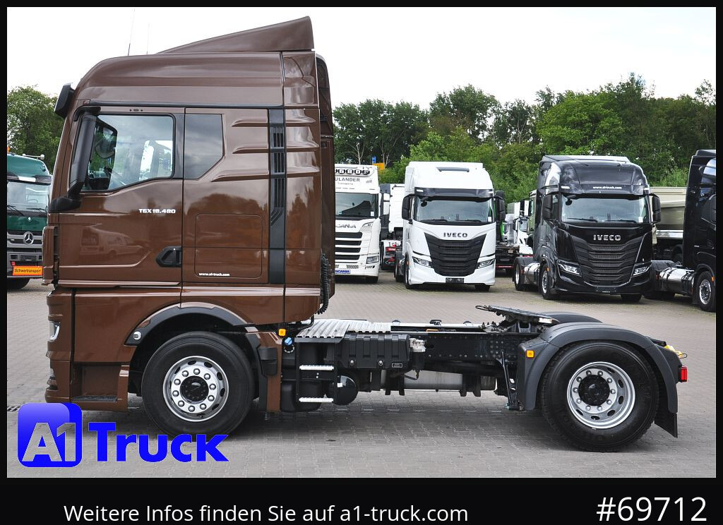Tegljač MAN TGX 18,480 BLS Intarder Standkima, Soundsystem: slika 12