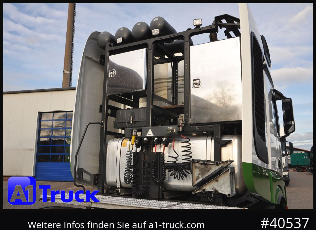 MERCEDES-BENZ 4158 BL 8x4, neues Model, guter Zustand - Tegljač: slika 2 MERCEDES-BENZ 4158 BL 8x4, neues Model, guter Zustand - Tegljač: slika 2