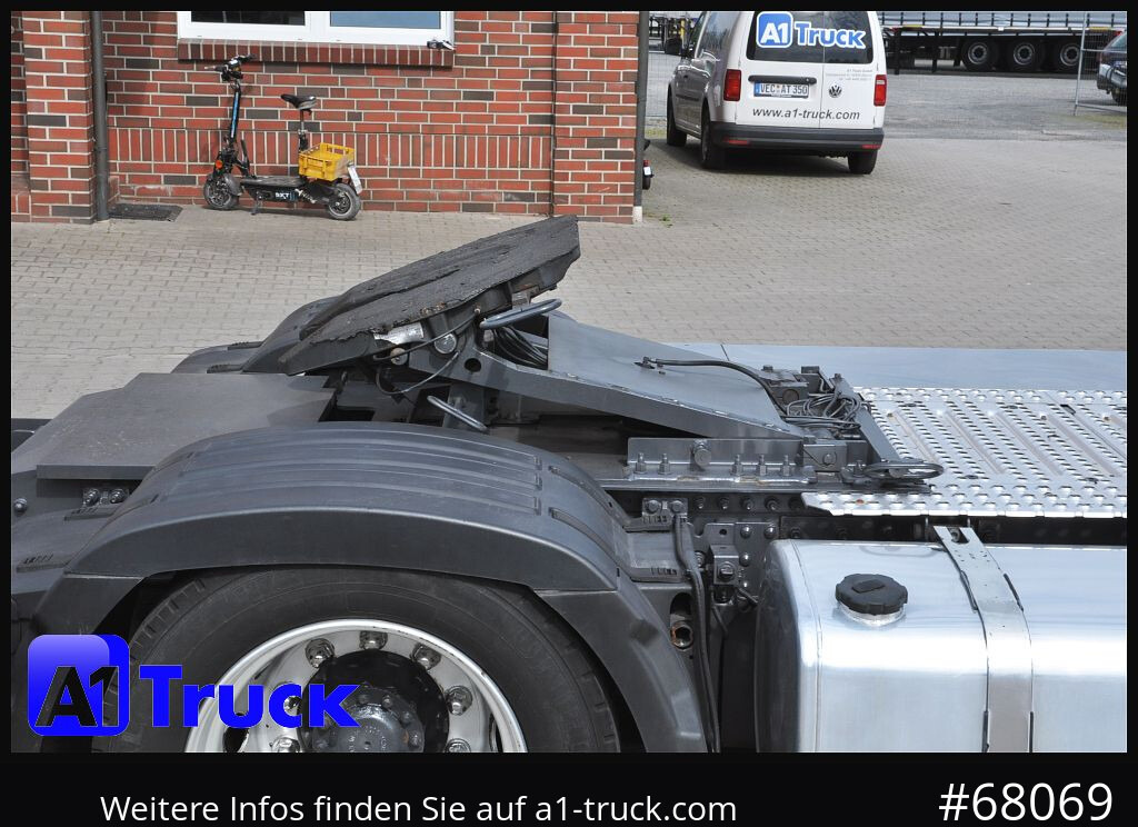 VOLVO FH 460, Überführer, Terberg, Kamag 2x AHK, verstellbare Sattelplatte, - Kamion za prevoz kontejnera/ Kamion sa promenjivim sandukom: slika 3 VOLVO FH 460, Überführer, Terberg, Kamag 2x AHK, verstellbare Sattelplatte, - Kamion za prevoz kontejnera/ Kamion sa promenjivim sandukom: slika 3