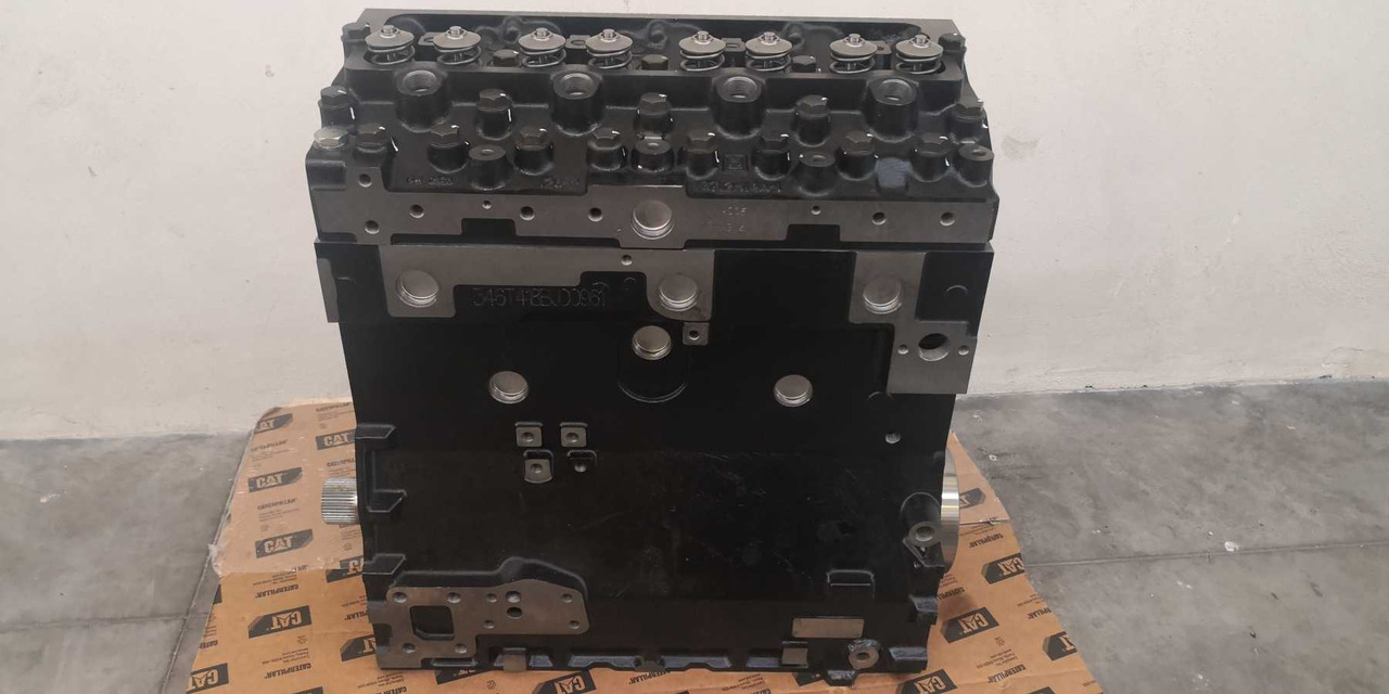 Caterpillar 3054T - Motor za Građevinska mašina: slika 4 Caterpillar 3054T - Motor za Građevinska mašina: slika 4