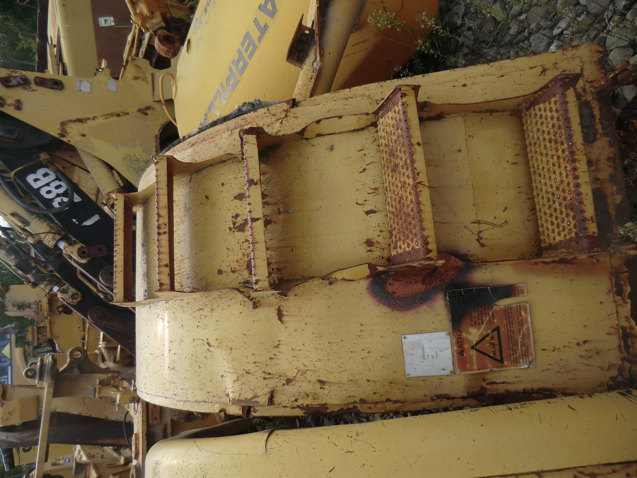 Caterpillar 735 Parafango anteriore destro e sinistro. - Blatobran za Građevinska mašina: slika 1 Caterpillar 735 Parafango anteriore destro e sinistro. - Blatobran za Građevinska mašina: slika 1