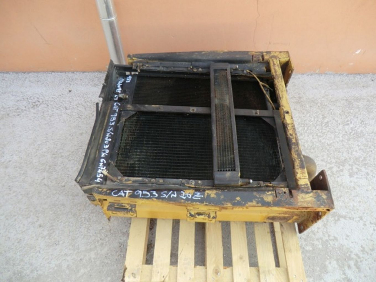 Caterpillar 953 RADIATORE ACQUA - Radijator za Građevinska mašina: slika 2 Caterpillar 953 RADIATORE ACQUA - Radijator za Građevinska mašina: slika 2