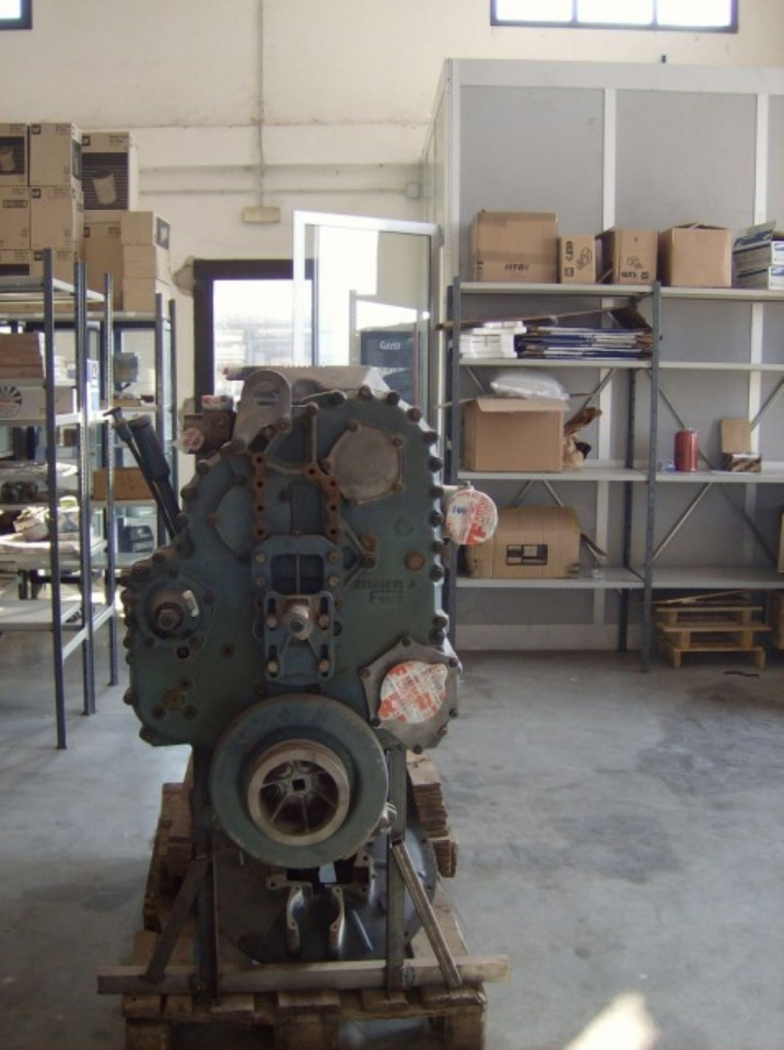 DETROIT DIESEL GM60 Motore revisionato. - Motor za Građevinska mašina: slika 2 DETROIT DIESEL GM60 Motore revisionato. - Motor za Građevinska mašina: slika 2