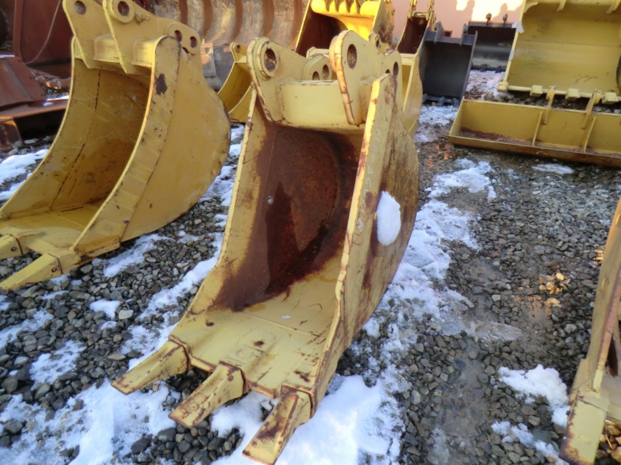 Mantovani Benne L 221 GP Benna con denti, larghezza mm 600. - Kašika za bager: slika 4 Mantovani Benne L 221 GP Benna con denti, larghezza mm 600. - Kašika za bager: slika 4