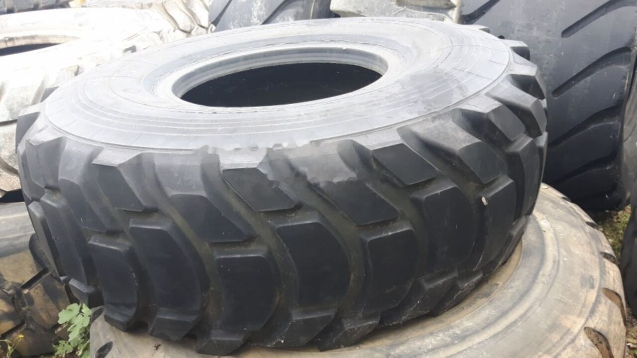 Guma za Grejder USED XR 29.5-35 tires: slika 1