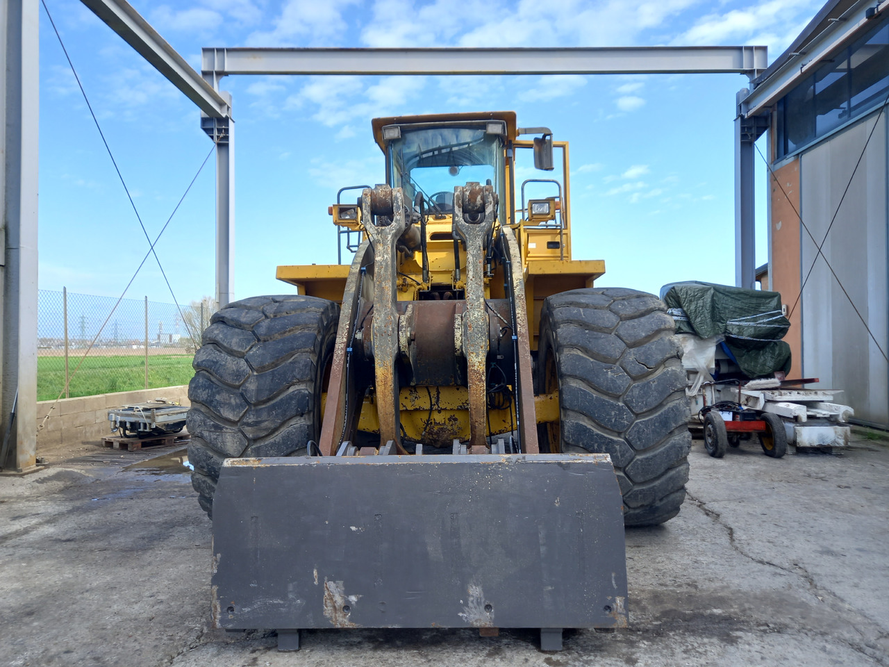 VOLVO L330C - Utovarivač točkaš: slika 4 VOLVO L330C - Utovarivač točkaš: slika 4