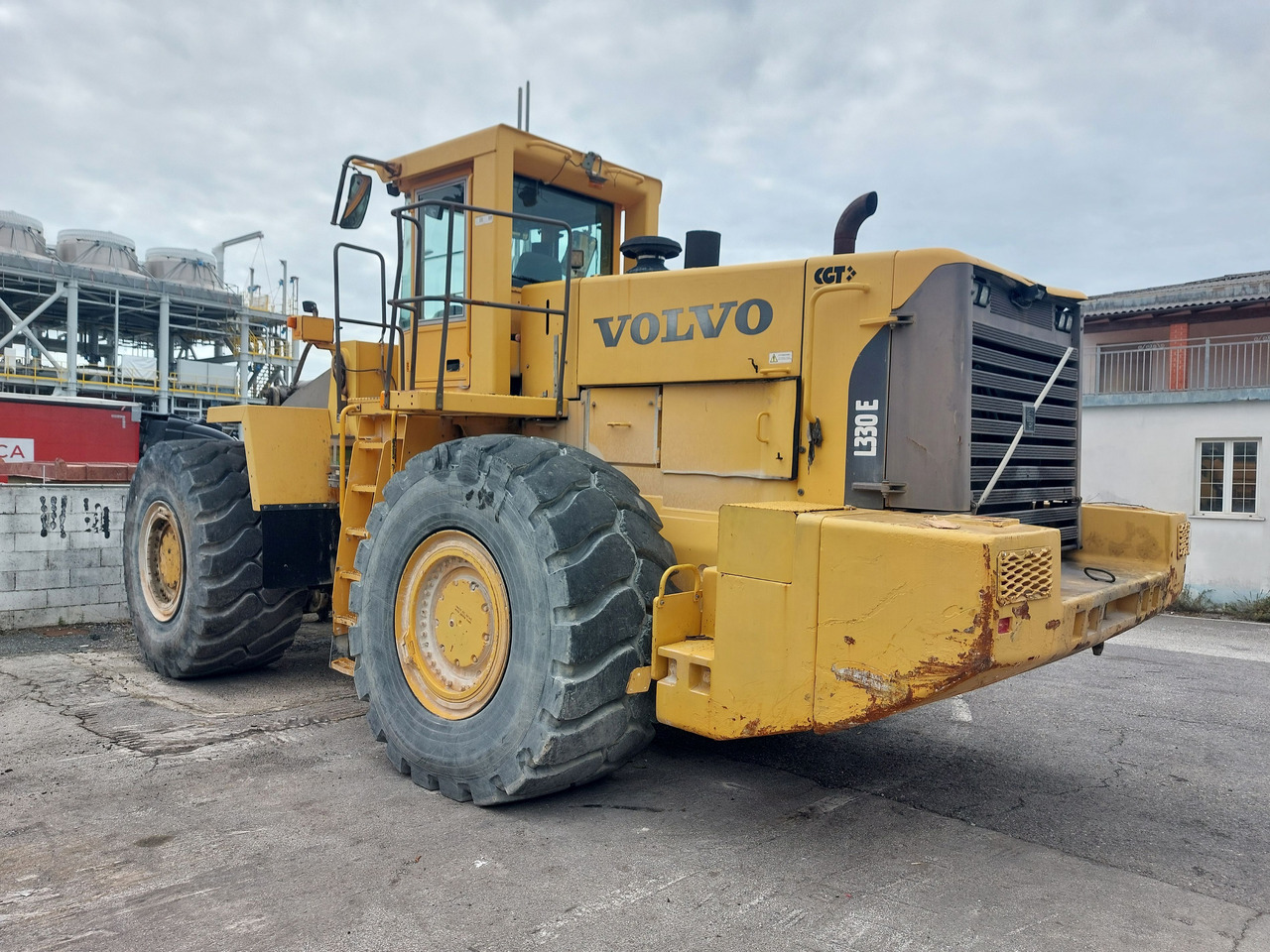 VOLVO L330E HDBH - Utovarivač točkaš: slika 5 VOLVO L330E HDBH - Utovarivač točkaš: slika 5