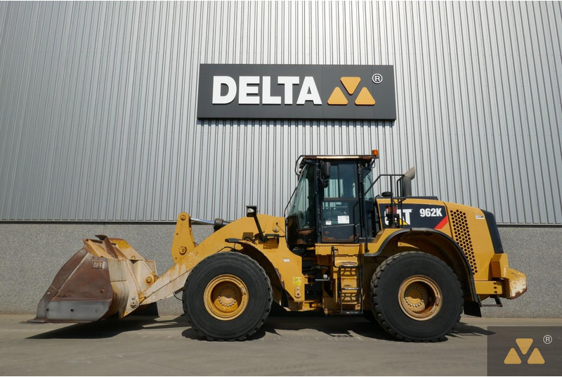 Caterpillar 962K - Utovarivač točkaš: slika 1 Caterpillar 962K - Utovarivač točkaš: slika 1
