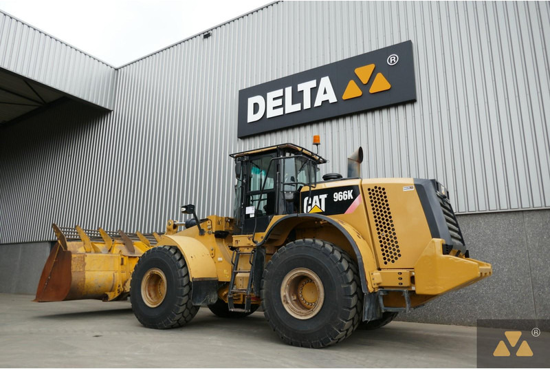 Caterpillar 966K - Utovarivač točkaš: slika 4 Caterpillar 966K - Utovarivač točkaš: slika 4