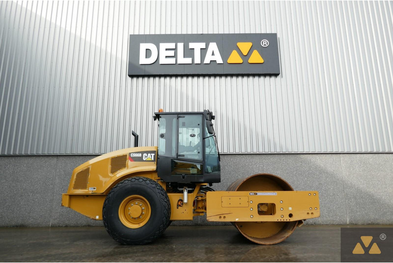 Caterpillar CS66B - Valjak: slika 2 Caterpillar CS66B - Valjak: slika 2
