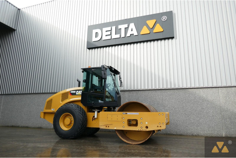 Caterpillar CS66B - Valjak: slika 3 Caterpillar CS66B - Valjak: slika 3