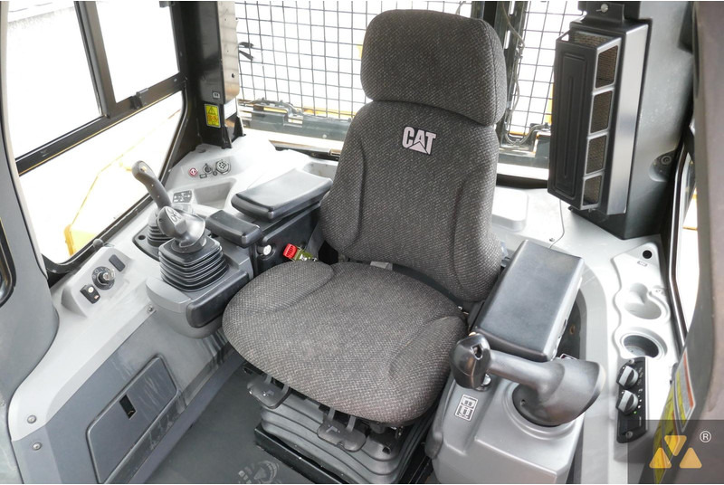 Buldožer Caterpillar D7E: slika 7 Buldožer Caterpillar D7E: slika 7