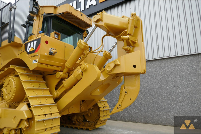 Buldožer Caterpillar D8T: slika 6