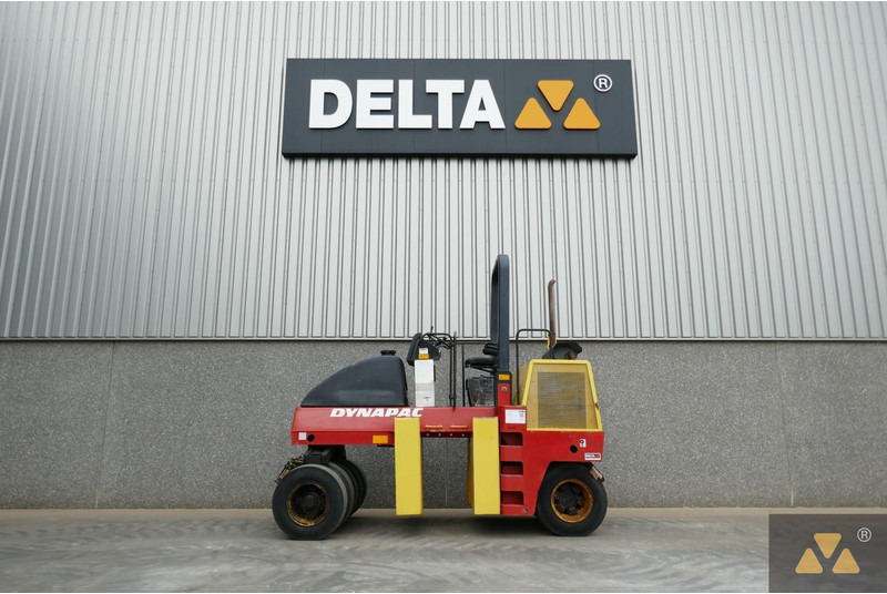 Dynapac CP142 - Pneumatski valjak: slika 1 Dynapac CP142 - Pneumatski valjak: slika 1