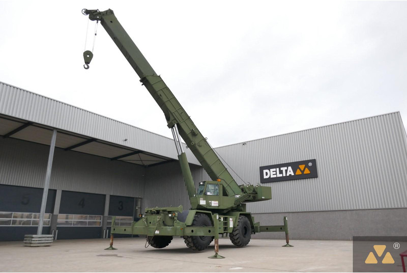 Grove RT875 Ex-army - Autokran za teške terene: slika 3 Grove RT875 Ex-army - Autokran za teške terene: slika 3