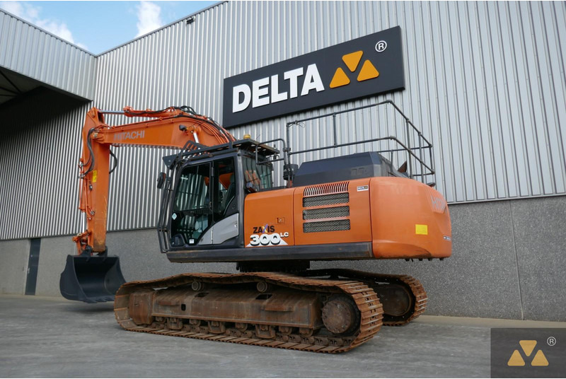 Hitachi ZX300LC-6 - Bager guseničar: slika 4 Hitachi ZX300LC-6 - Bager guseničar: slika 4