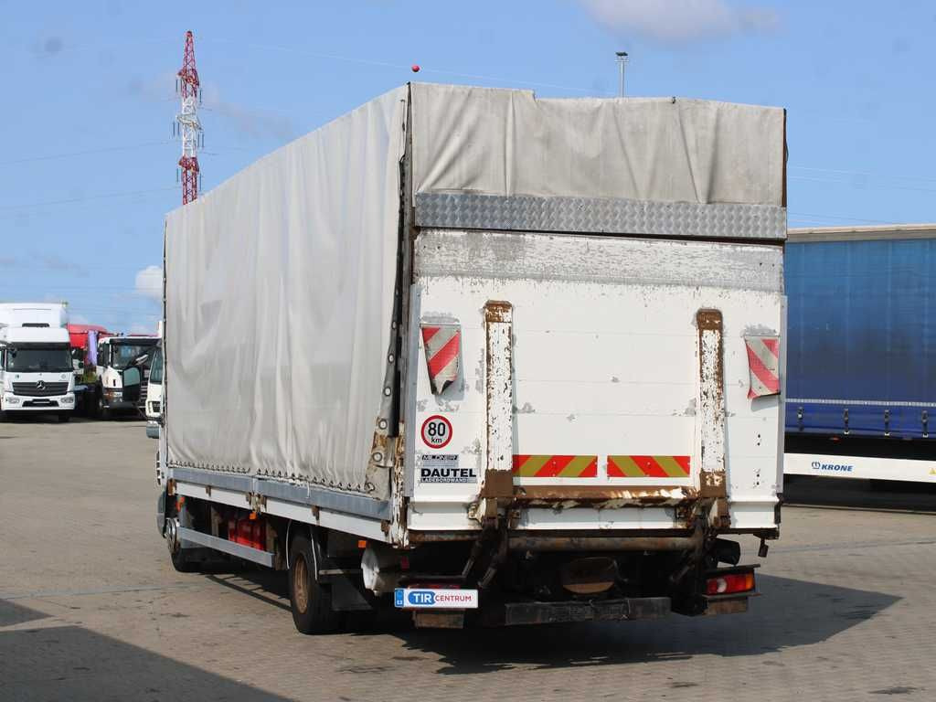 DAF FA LF 45.220, EURO 3, SIDEWALLS, TAIL LIFT - Kamion sa ceradom: slika 4 DAF FA LF 45.220, EURO 3, SIDEWALLS, TAIL LIFT - Kamion sa ceradom: slika 4