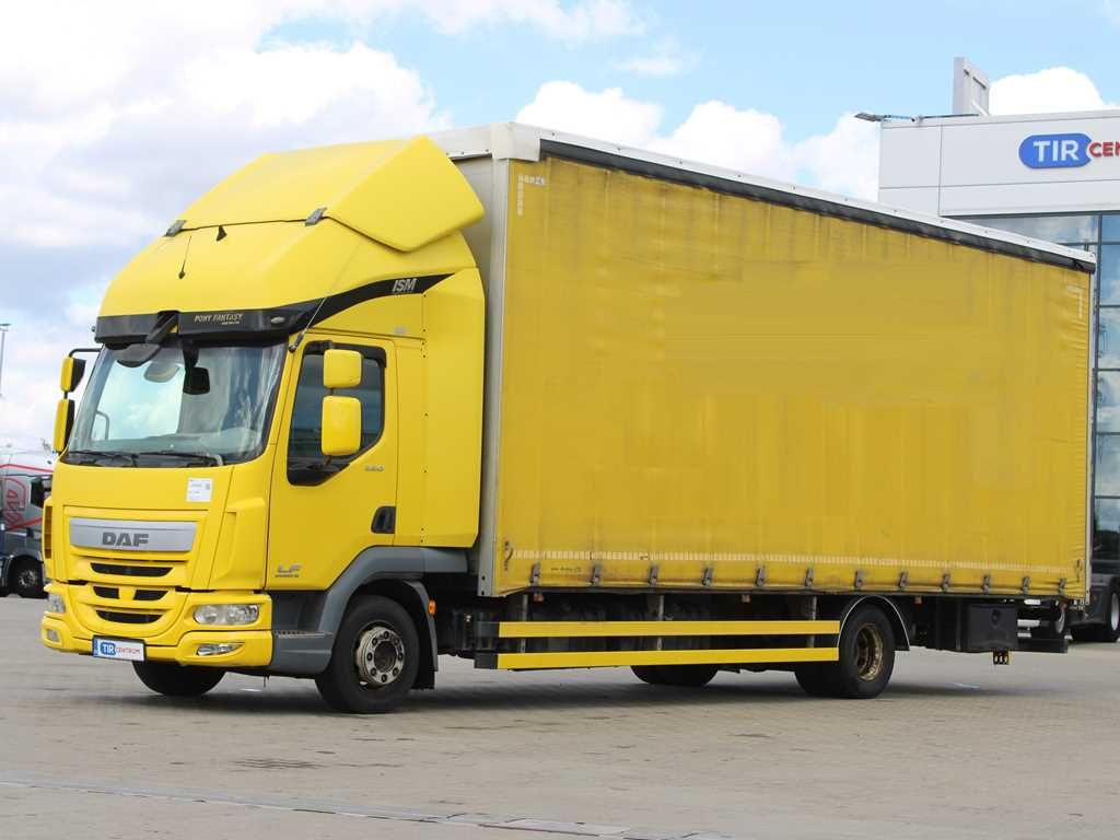 DAF LF 220FA, EURO 6, SLEEPING CABIN - Kamion sa ceradom: slika 1 DAF LF 220FA, EURO 6, SLEEPING CABIN - Kamion sa ceradom: slika 1