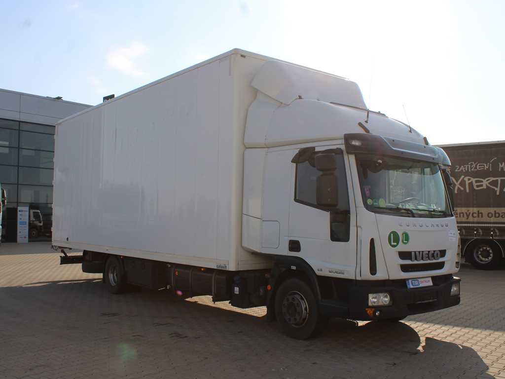 Iveco EUROCARGO 120EL22, EURO 6, PNEU 80% - Kamion sa zatvorenim sandukom: slika 3 Iveco EUROCARGO 120EL22, EURO 6, PNEU 80% - Kamion sa zatvorenim sandukom: slika 3